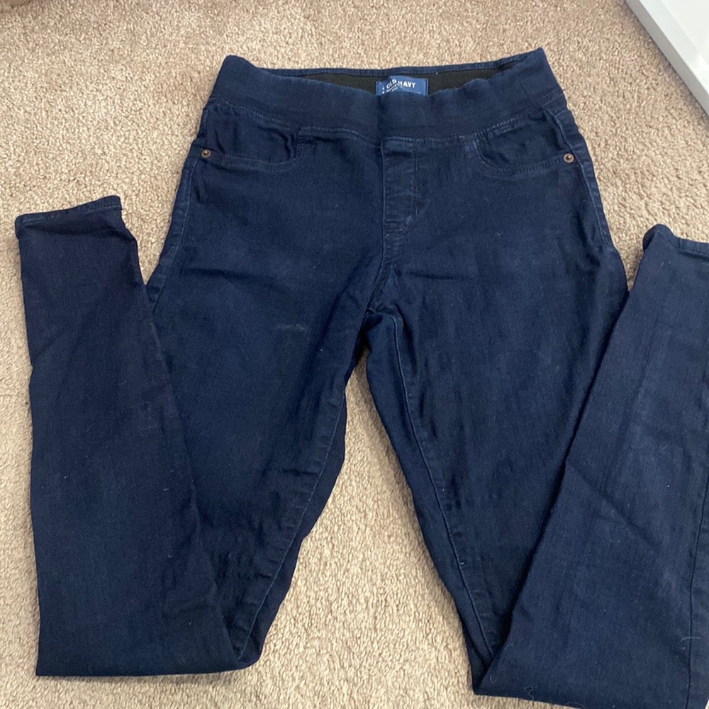 Old Navy Rockstar Mid Rise jeans. Size 4 Long